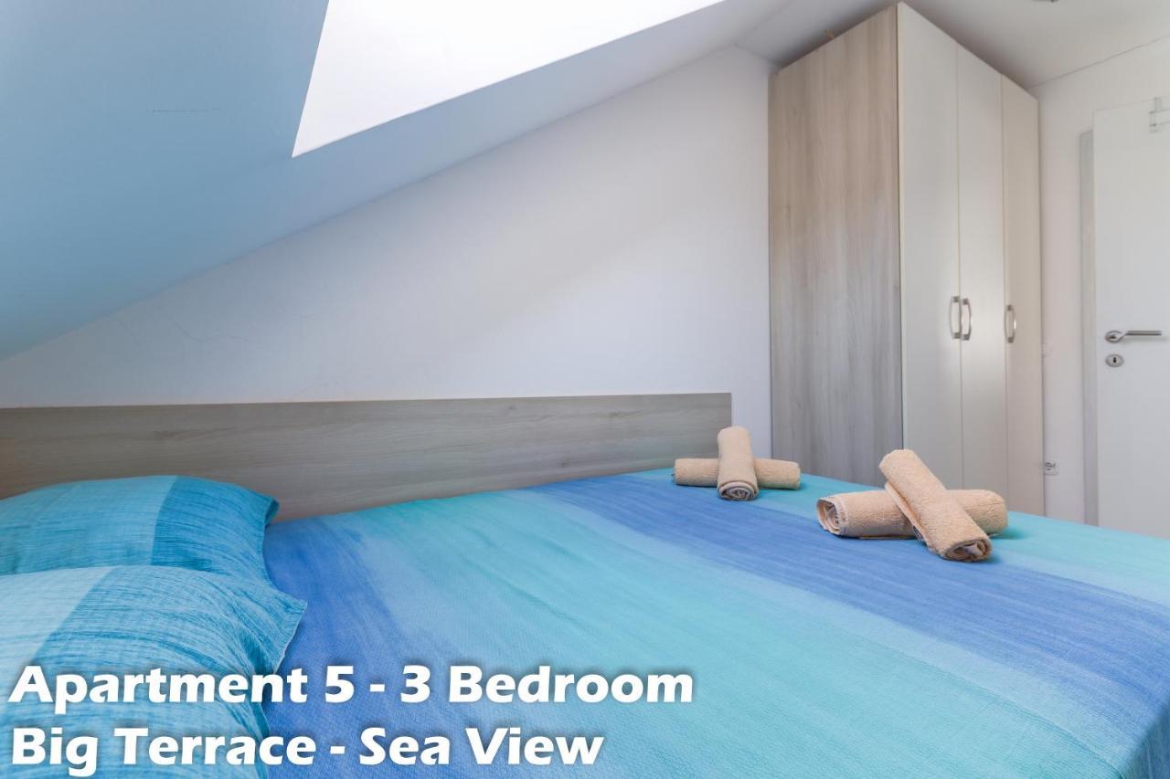 Art Apartments Vrsar Bagian luar foto