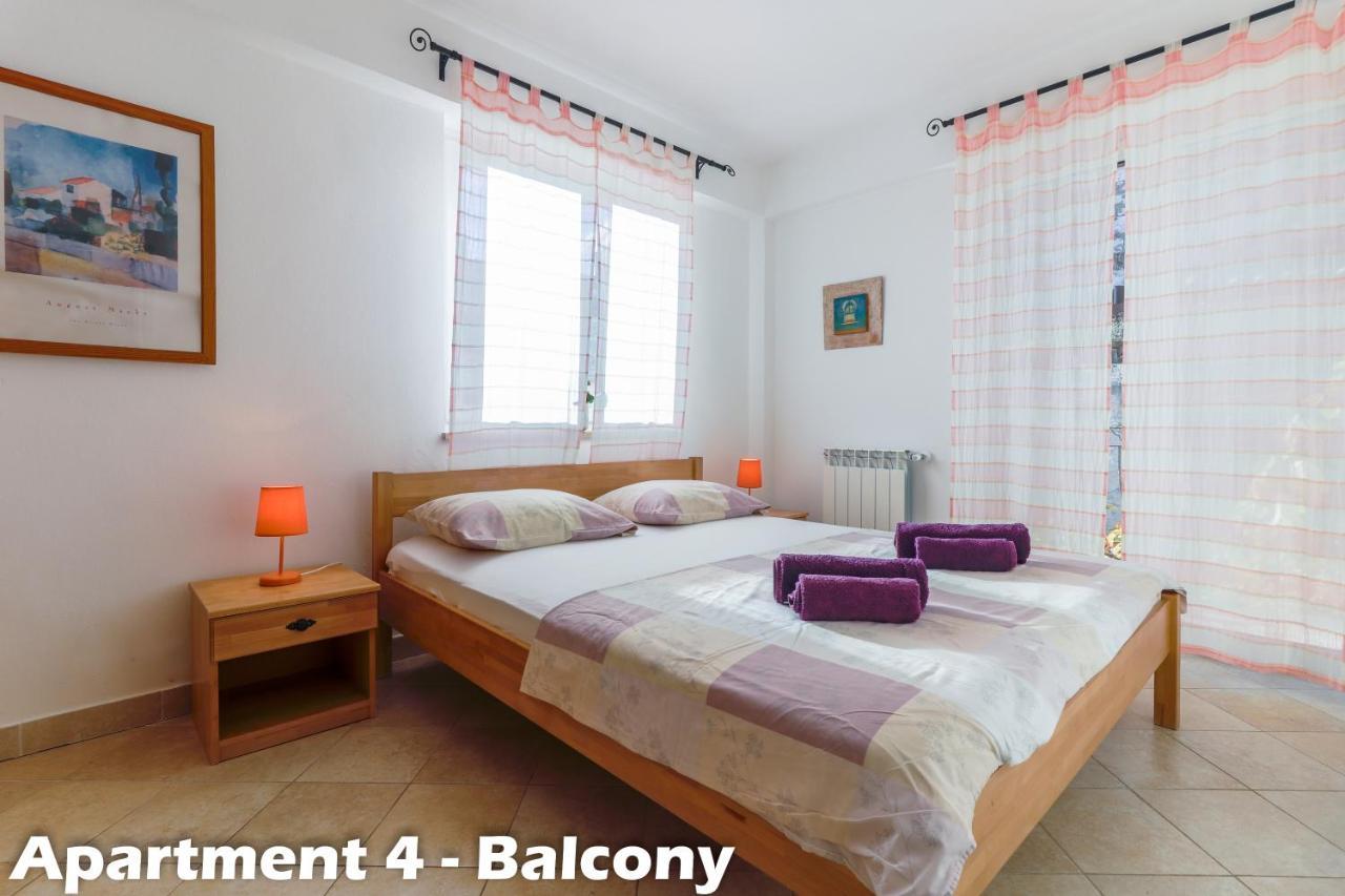 Art Apartments Vrsar Bagian luar foto