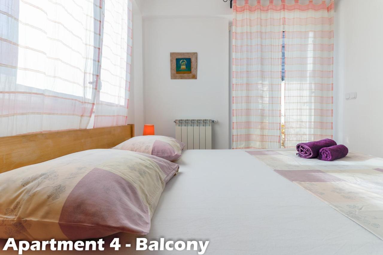 Art Apartments Vrsar Bagian luar foto