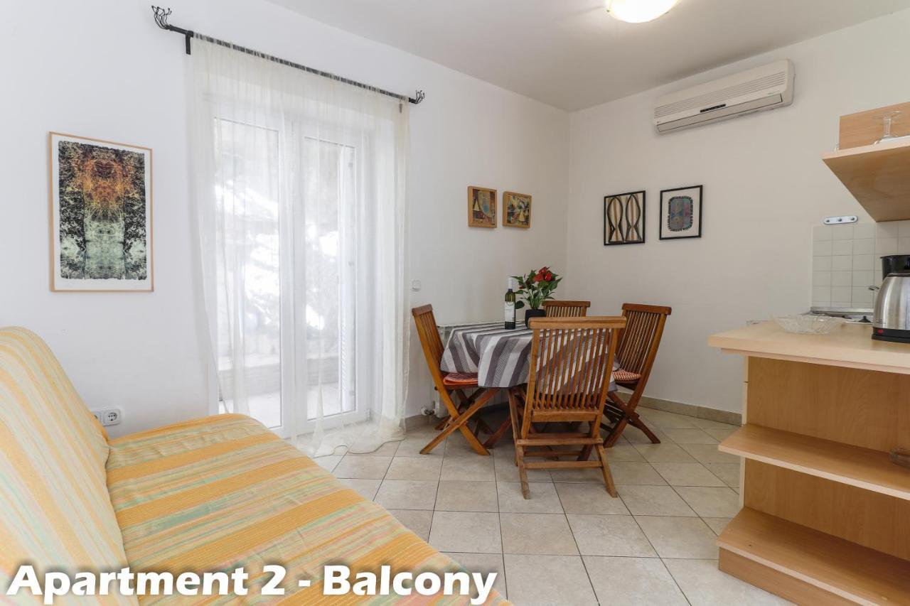 Art Apartments Vrsar Bagian luar foto