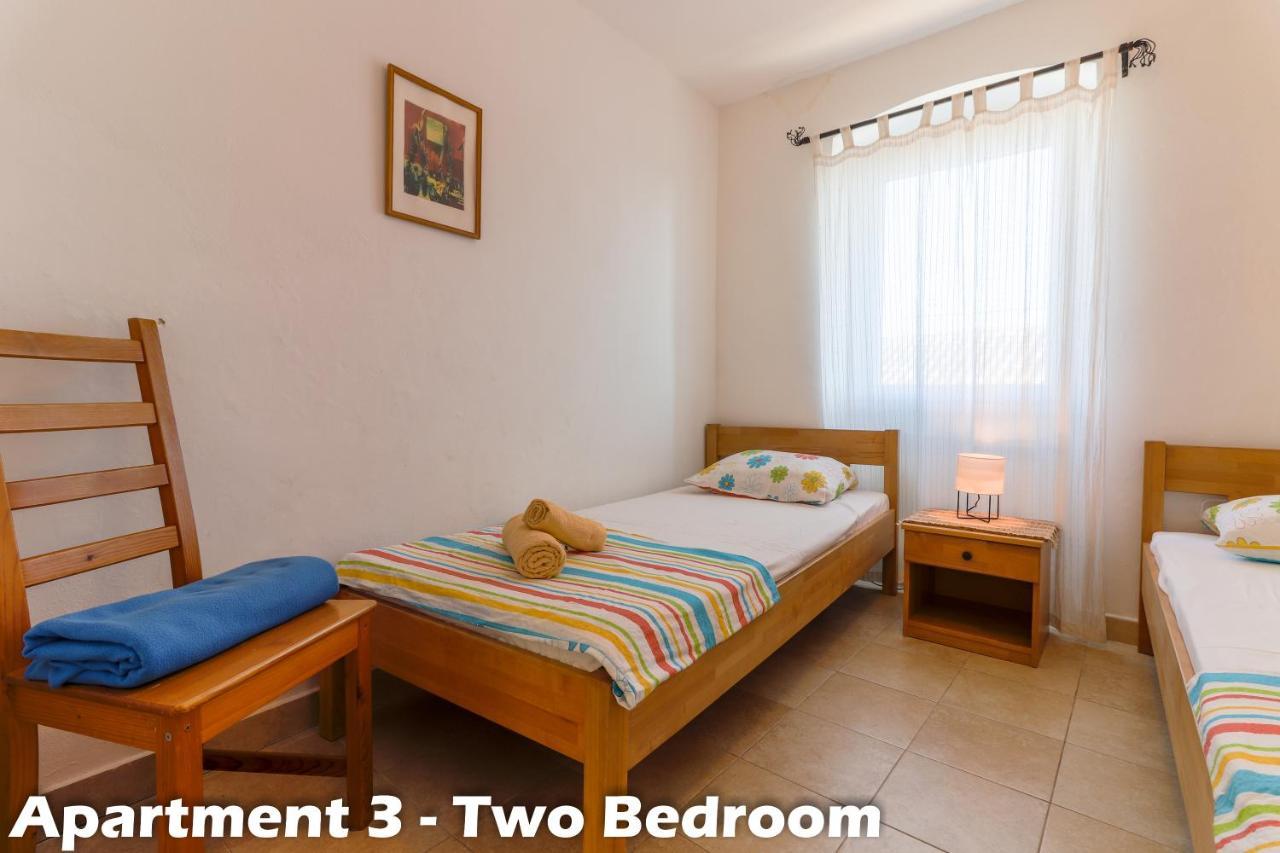Art Apartments Vrsar Bagian luar foto