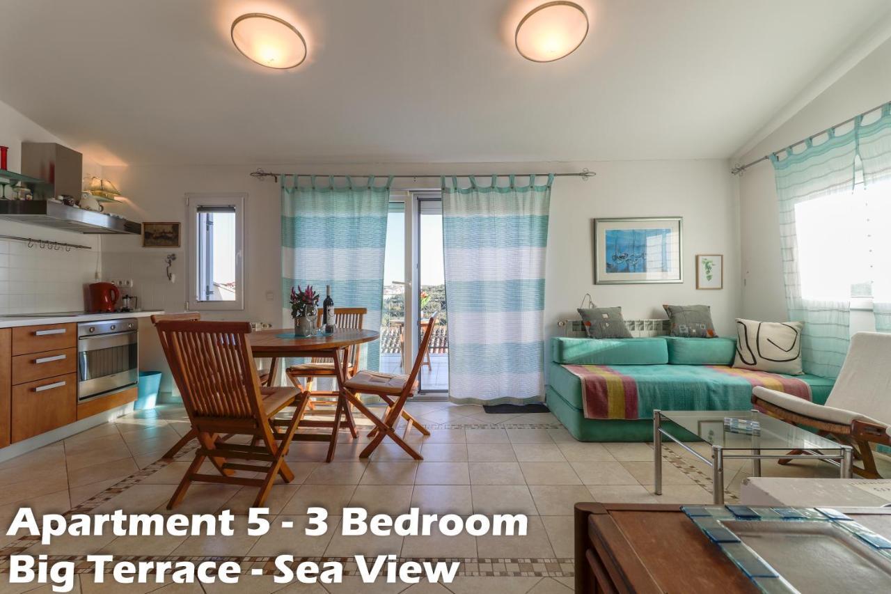 Art Apartments Vrsar Bagian luar foto